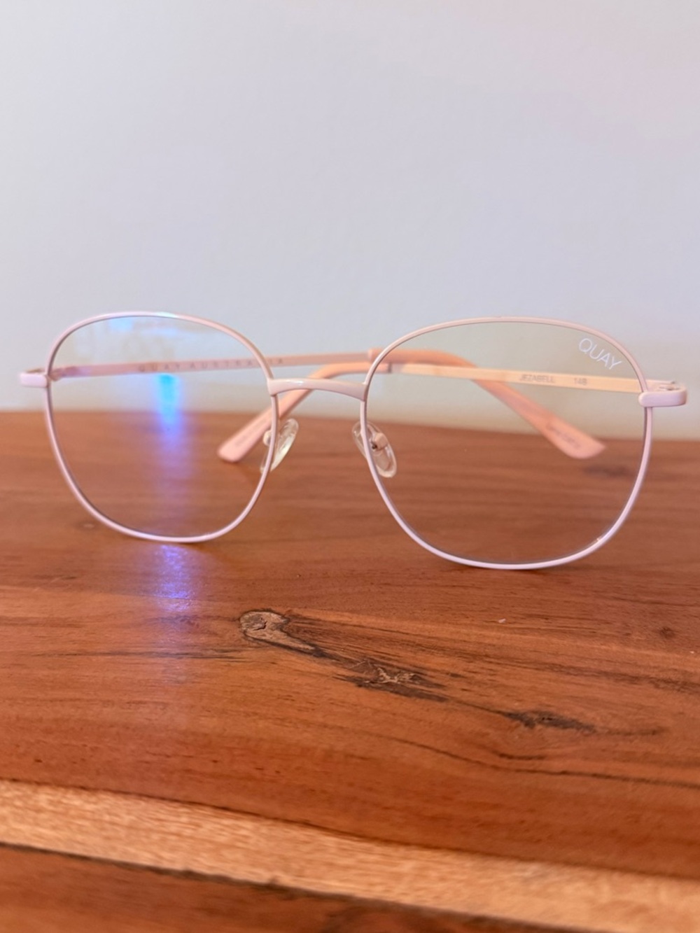 QUAY • Jezabell Pink Metal Frame Blue Light Glasses w/ Case